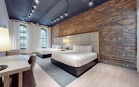 Studio 154 Hotel